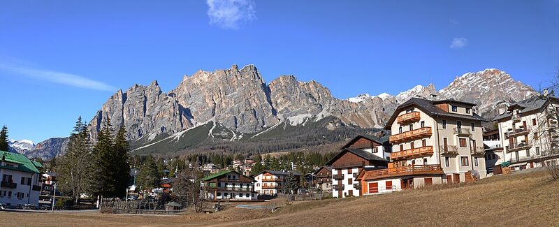 Panorama di Cortina d'Ampezzo (1224m)
